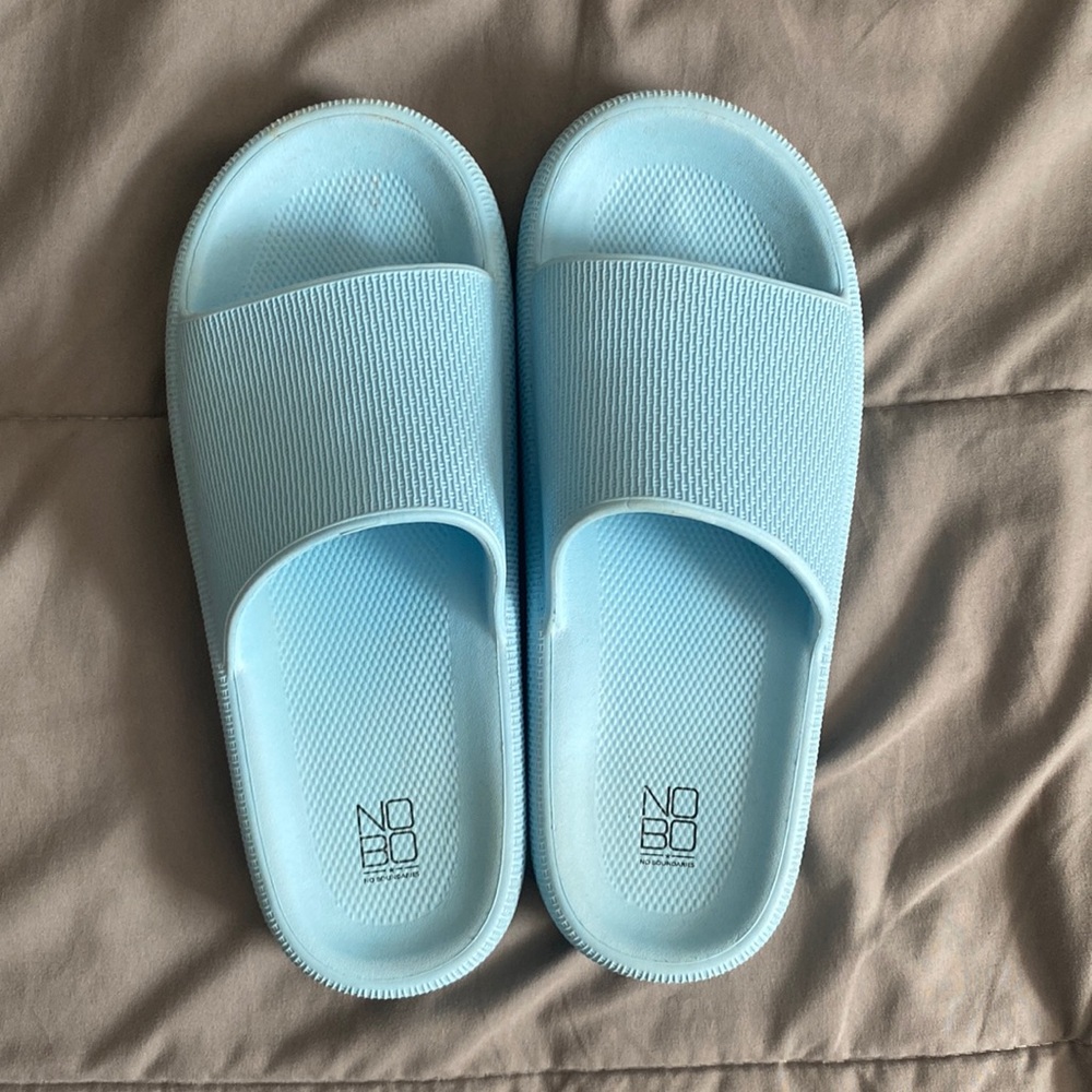 Cloud slides
